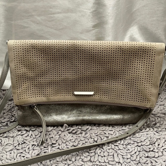 Silver Stella & Dot handbag - Picture 2 of 3